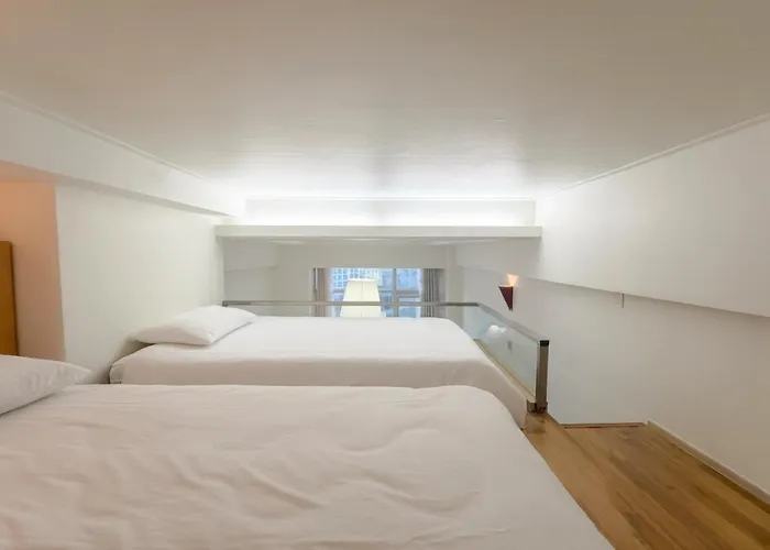 2 Min To Station, 2beds, 1baths, Loft Style 首爾